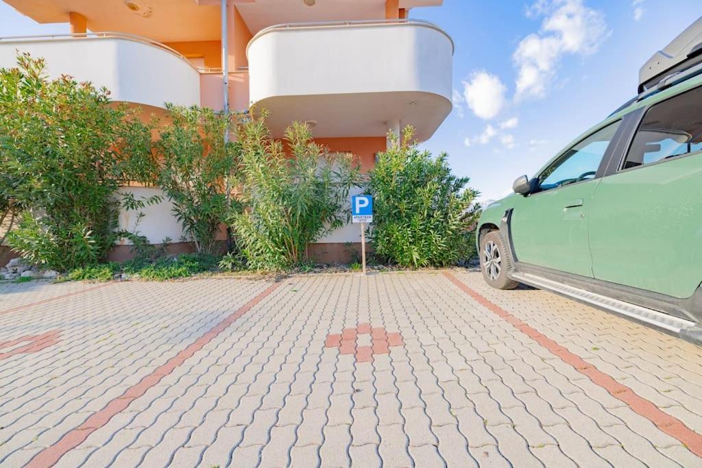 Apartment Vito, Pag Island Повляна Екстер'єр фото